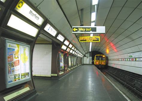 Information about "Moorfields-Station.jpg" on merseyrail - Liverpool - LocalWiki