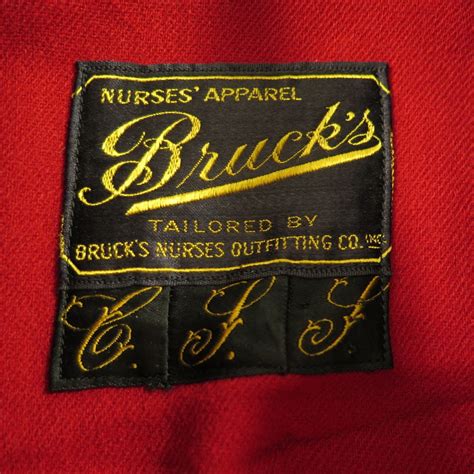 Vintage 40s All Wool Nurses Cape Women UT Navy Blue Red button strap | The Clothing Vault