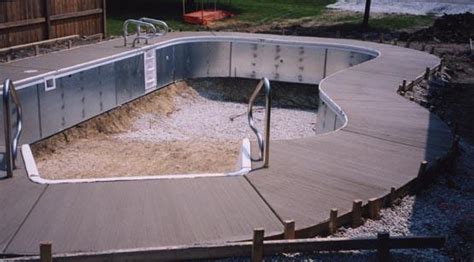 Vinyl Pool Construction | Backyard Pools, Inc.