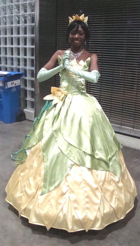 Princess Tiana Costumes | PartiesCostume.com