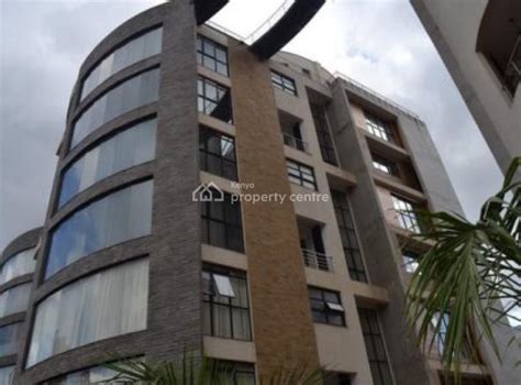 For Rent: Executive 4 Bedrooms Apartment, Westlands, Nairobi | 4 Beds, 4 Baths (Ref: 1972)