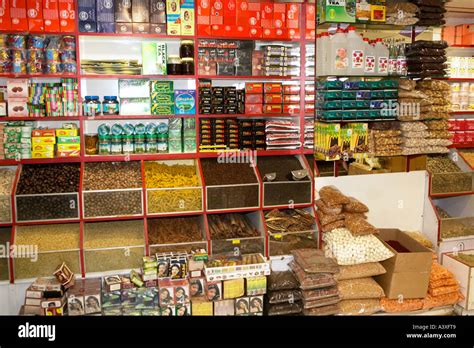 Dubai spices Souk Stock Photo - Alamy