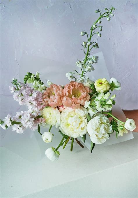 15 Best Miami Flower Delivery Services (2022) - Petal Republic