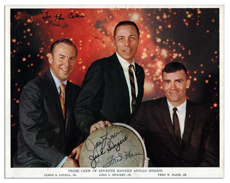 Lot Detail - Apollo 13 Crew-Signed 10'' x 8'' Photo -- Issued by NASA ...