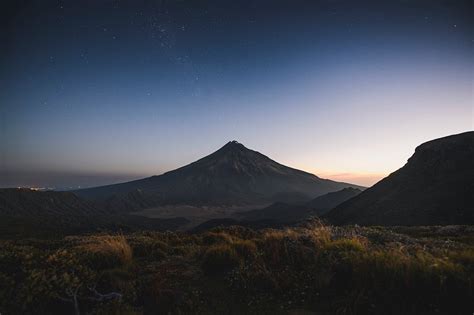 Beautiful landscape Mount Taranaki, New | Premium Photo - rawpixel