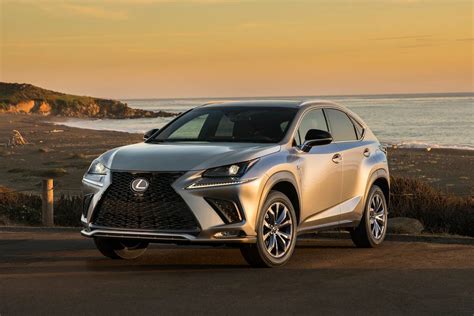 2021 Lexus NX 300 Specs, Price, MPG & Reviews | Cars.com