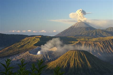 Bali Faces the Threat of Volcano Eruption - Travel Wide Flights