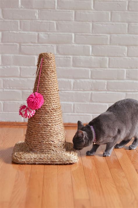 make it: traffic cone cat scratching posts (With images) | Diy cat toys, Diy cat scratcher, Diy ...