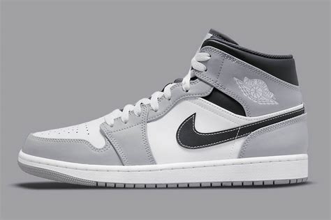 Air Jordan 1 Mid "Light Smoke Grey" Release Date | Nice Kicks