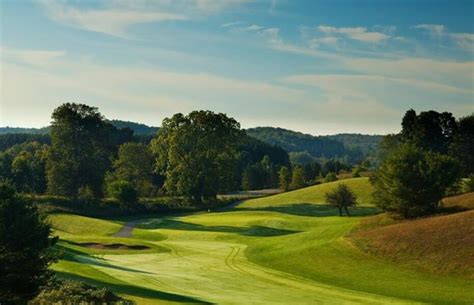 The Schuss Mountain at Shanty Creek in Bellaire, Michigan, USA | GolfPass