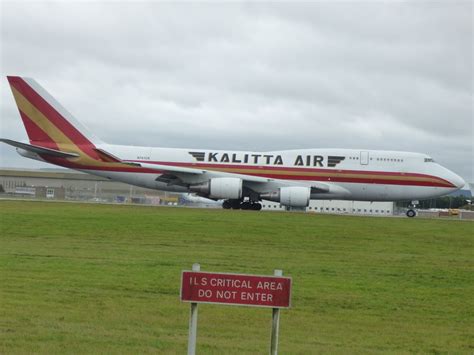 Pictures: Boeing 747 engine fire at East Midlands Airport | West ...