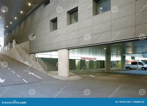 Hospital Parking Lot and Emergencies Entrance Floor. Medical Center Stock Photo - Image of ...