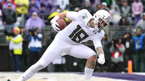 Oregon Ducks TE Spencer Webb Dies At Age 22 Following Tragic Accident