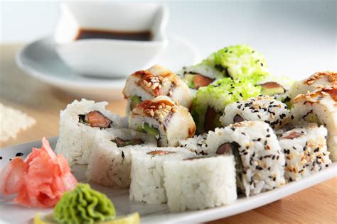 Download Food Sushi 4k Ultra HD Wallpaper