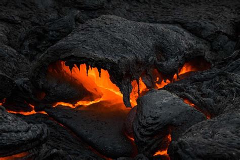 Abstract Photos of Cooling Lava from Iceland's Erupting Volcano | PetaPixel