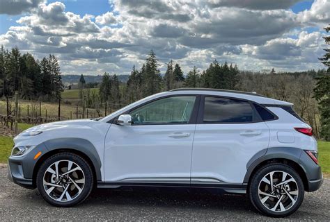 2022 Hyundai Kona Limited AWD | AAA Oregon/Idaho