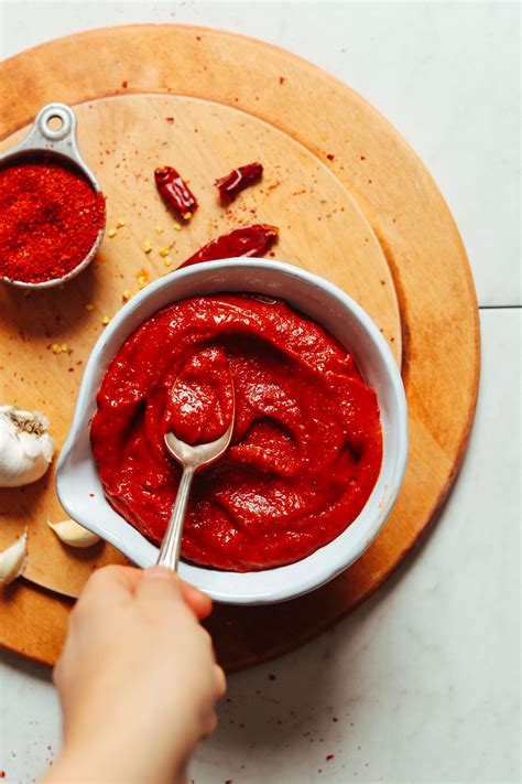 Easy Vegan Gochujang Sauce | Minimalist Baker Recipes