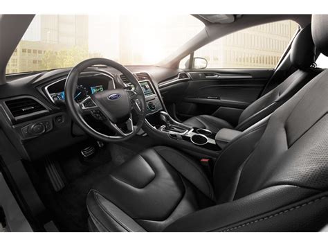 2019 Ford Fusion Energi: 71 Interior Photos | U.S. News