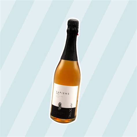 9 Best Non-Alcoholic Champagnes for Your Next Celebration