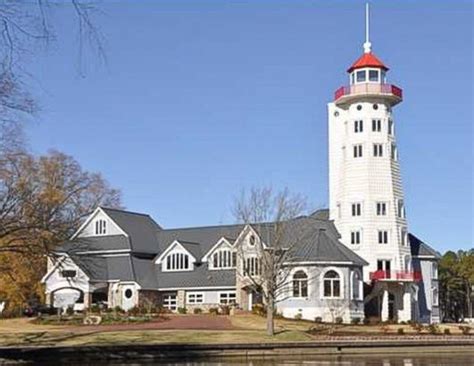 Lighthouse Homes for Sale Picture | SLIDESHOW: Lighthouse Homes for ...