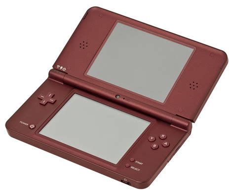 Differences Between the Nintendo DSi and DSi XL