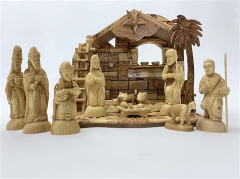 Nativity Set With The Star Of Bethlehem - Bethlehem Wood Carving