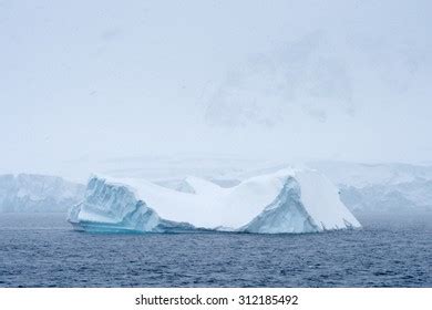 Icebergs South Pole Stock Photo 312185492 | Shutterstock