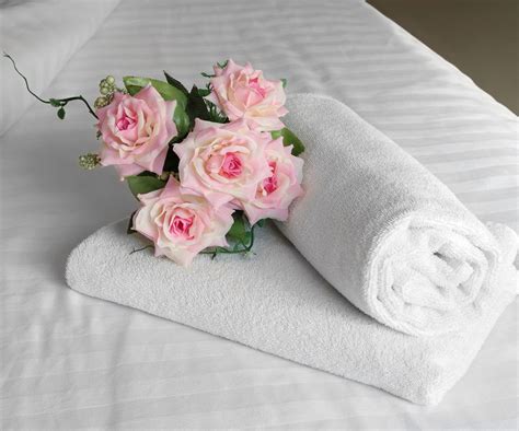 Buy Best Hotel Bed Sheets Online in Bulk - Wholesale Bed Sheets Suppliers for Hotels | AGH Supply