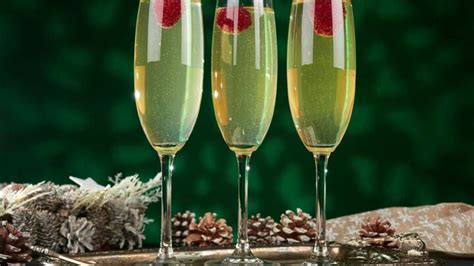 15 Best Prosecco Cocktails to Drink