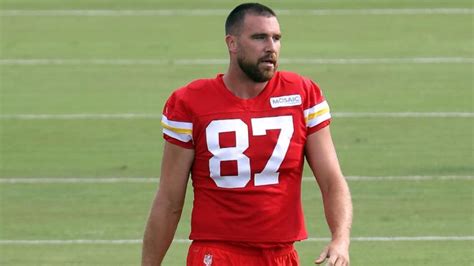 Chiefs' Travis Kelce tweets contrition for throwing punch at Jack ...