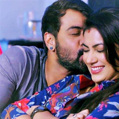 PICS: Abhi and Pragya's Intimate Moments From Kumkum Bhagya | IWMBuzz