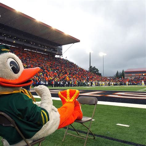 Oregon Football: Ducks Earn Fiesta Bowl Bid, Fourth Straight BCS Bowl ...