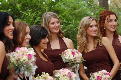 TRENDY NEW HAIRSTYLES: Bridesmaid Hairstyles