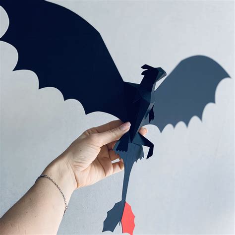 Papercraft Toothless - papercraft among us