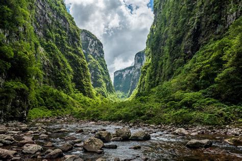 10 Most Famous Canyons in the World. Beautiful Largest Canyons