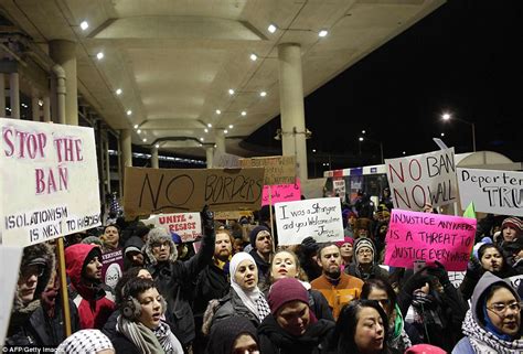 Protests continue against Trump's immigration policies | Daily Mail Online