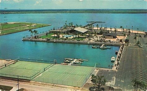 Aerial View of the Cape Coral Yacht Club 1972 - Cape Coral, FL | Cape ...