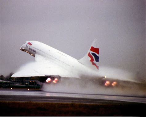 Concorde Takeoff with Afterburners — Google Arts & Culture