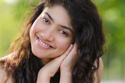 Happy Birthday Sai Pallavi: 5 Instagram Pictures Of The Actress You Can’t Miss