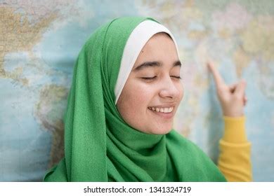 Muslim Girl World Map Stock Photo 1341324713 | Shutterstock