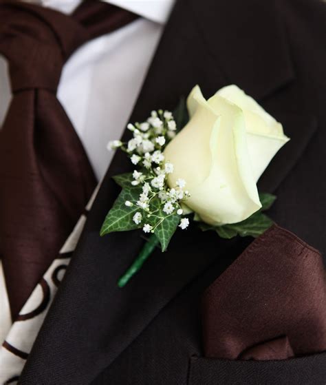 Image 60 of Mens Wedding Buttonhole Flowers | elisfybl