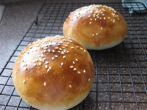 Sarah's Fares: Best Hamburger Buns