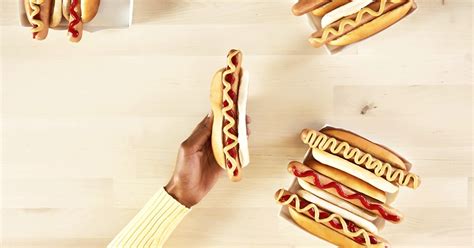 IKEA Debuts New Vegan Hot Dog. And This One Doesn’t Taste Like Vegetables. | VegNews