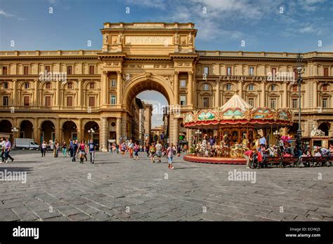 Piazza della Repubblica, Firenze Italia Florence Italy Stock Photo - Alamy