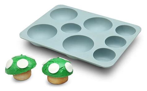 1-Up Mushroom Cake Pan | Mushroom cupcakes, Geek stuff, Think geek