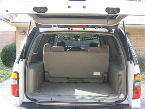 2006 Chevrolet Suburban - Interior Pictures - CarGurus