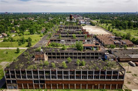 Demolish Packard plant, Michigan judge orders - Hagerty Media