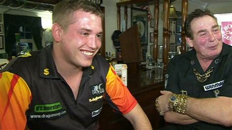 Darts: Bobby George son Richie competes at World Championships - BBC News