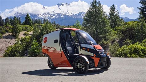 Is Arcimoto FUV Stock a Buy or Sell?