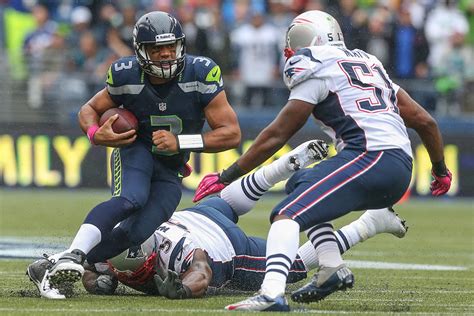 Containing Russell Wilson is key for Patriots in Super Bowl 49 - Sports ...